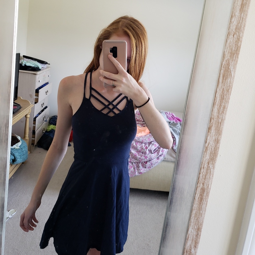 Hollister dress size small